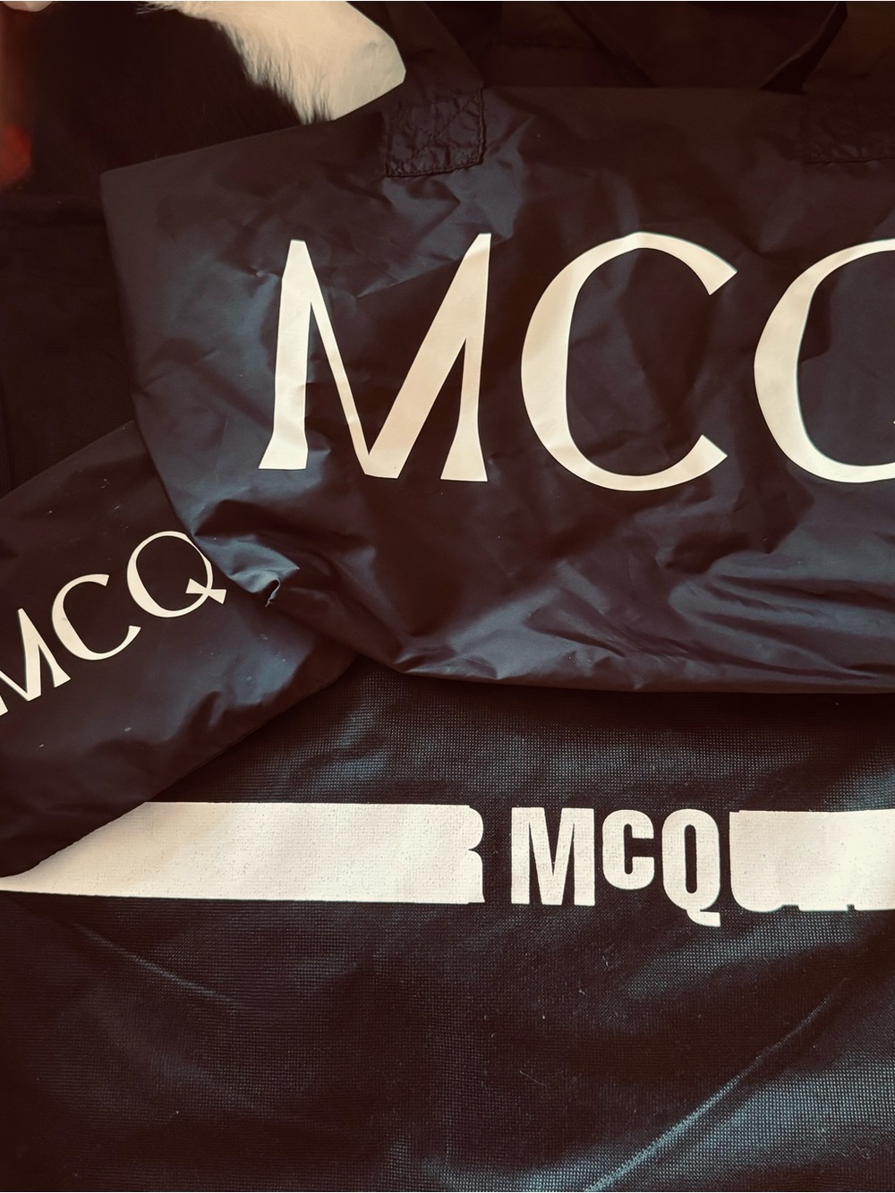 3 PIECES : MCQ Alexander McQueen Black Logo Tote. 1: cotton. 2 waterproof.3 pouc